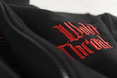 da_mkz_wolfthroat-bz60_05.jpg